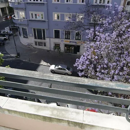 Avenida Great アパート *